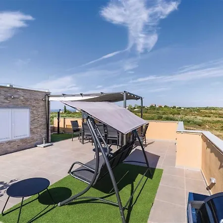 Panorama With Rooftop Pool *