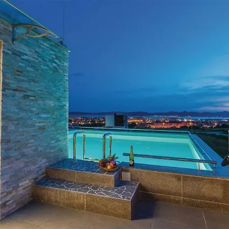 Willa Panorama With Rooftop Pool Ploce (Zadar)