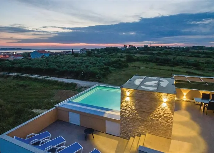 Panorama With Rooftop Pool Villa