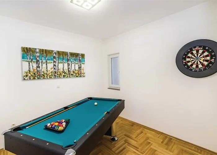 Villa Panorama With Rooftop Pool