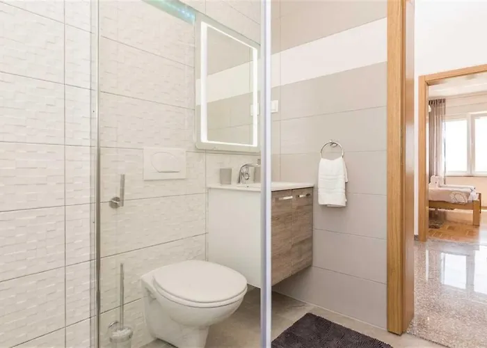 Panorama With Rooftop Pool