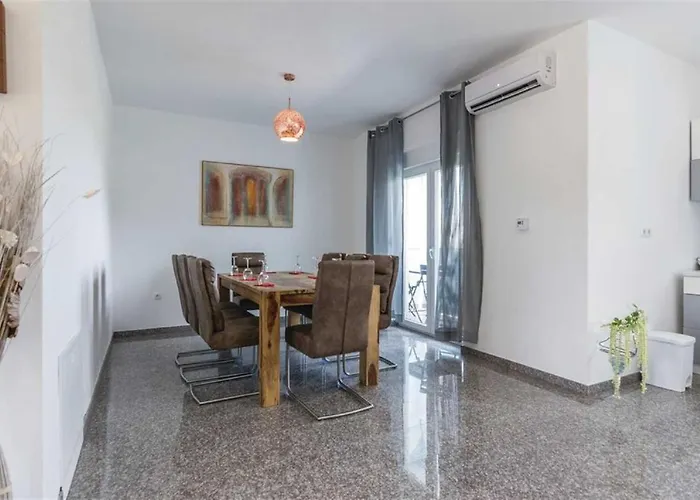 Panorama With Rooftop Pool Ploce (Zadar)